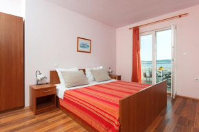 Гостиница Apartments Alajbeg  Трогир
